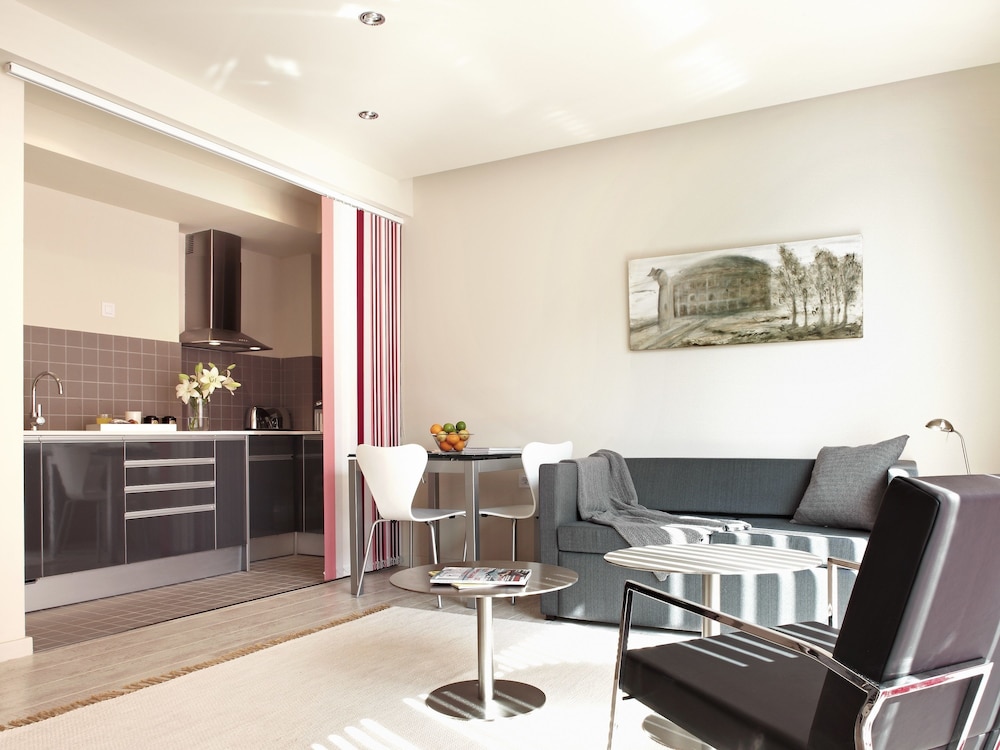 limehome Barcelona Rector Triado 43/66