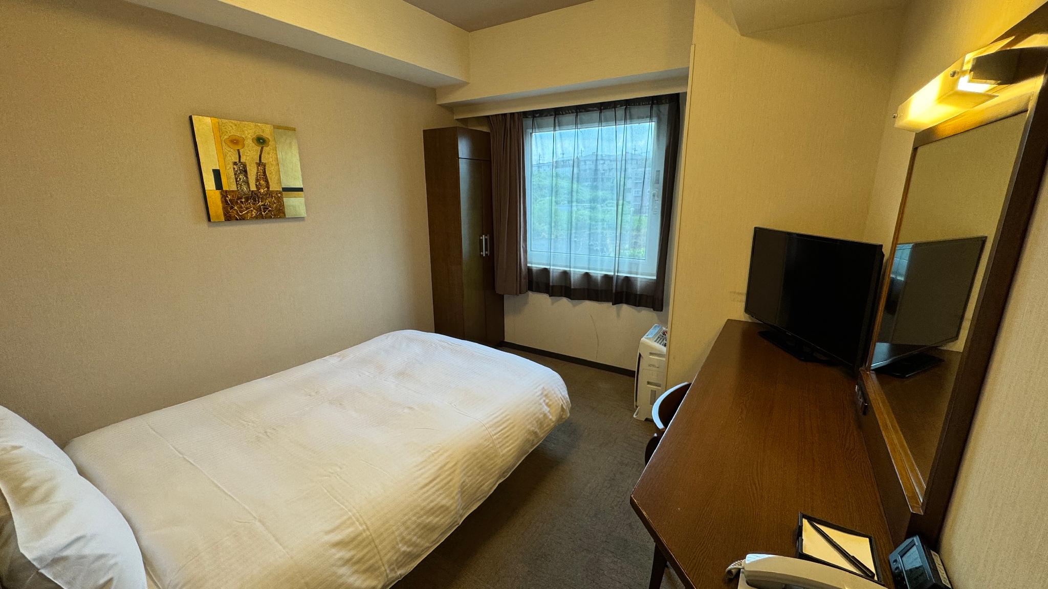 Semi Room, Standard, Double Bed