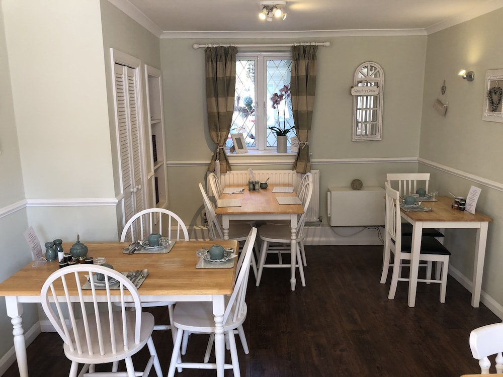 Park Farm Bed And Breakfast 35/50
