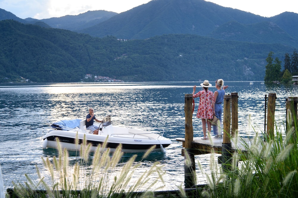 Laqua By The Lake 38/50
