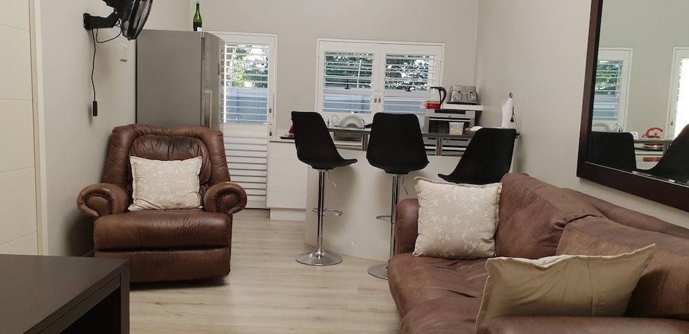 Umhlanga Lodge - Adults Only 26/43