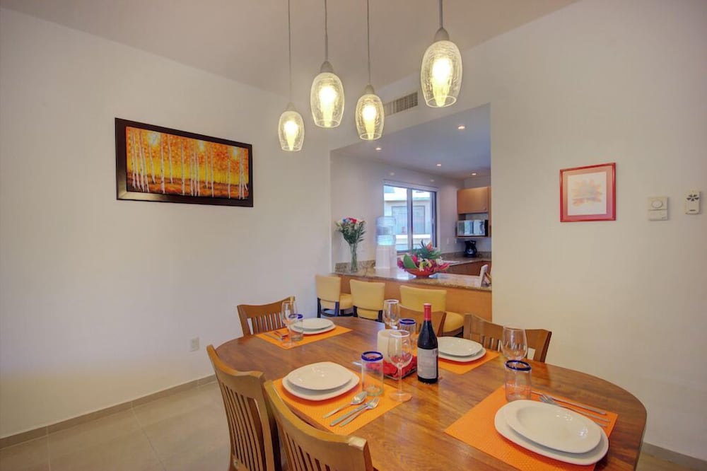 Riviera Maya Suites 35/50