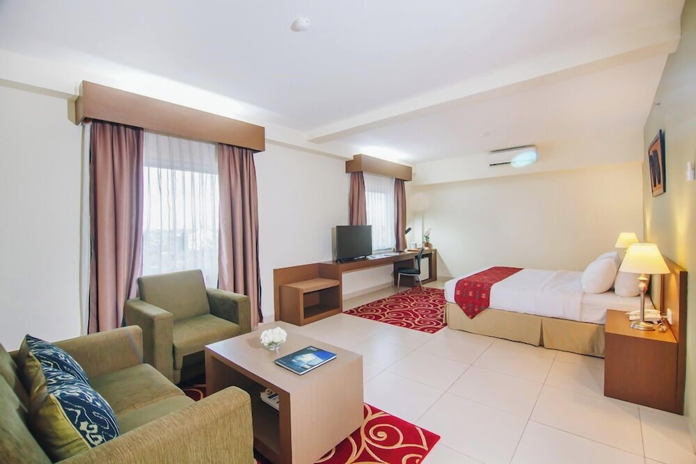 Hotel Luwansa 27/50