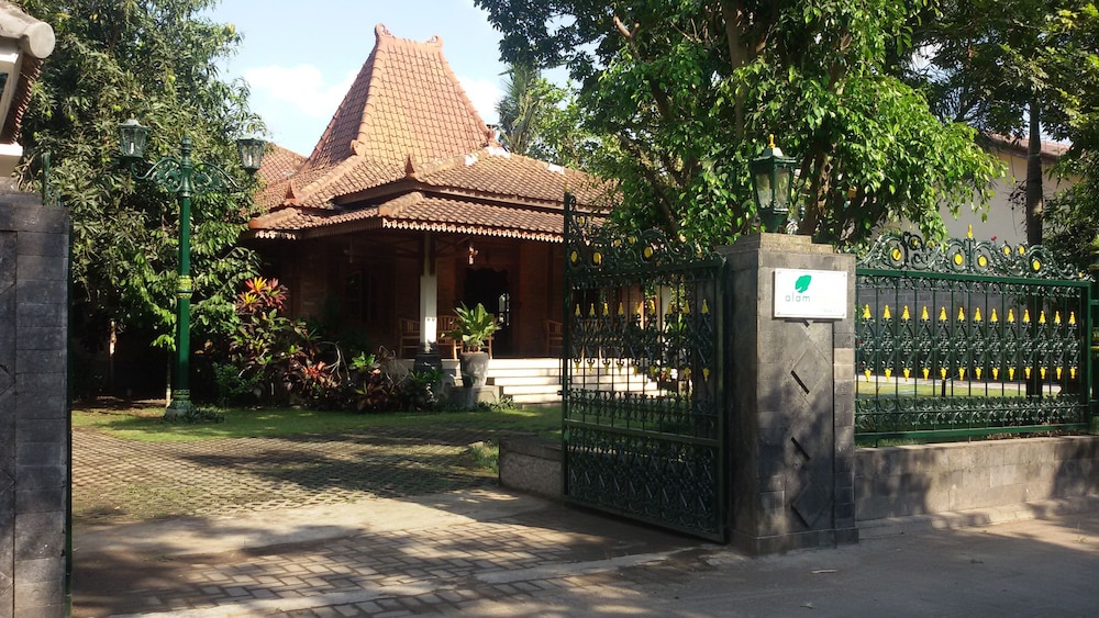Alam Jogya Resort 3/34