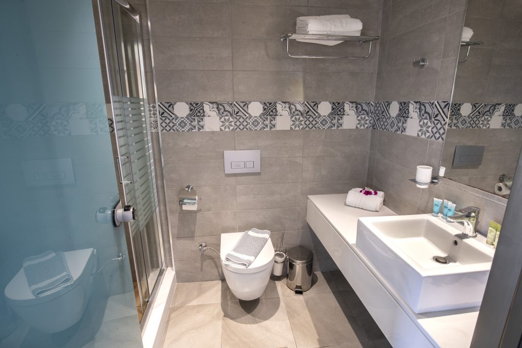 Island Boutique Hotel 54/58