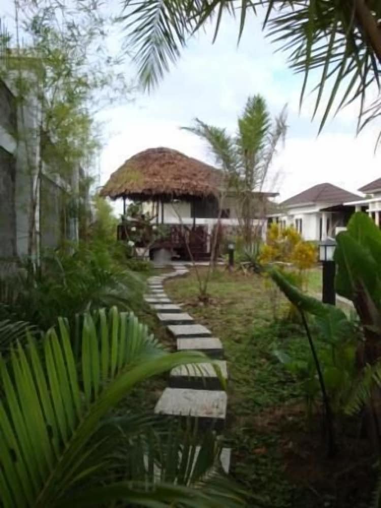 Luxio Hotel Sorong 21/26
