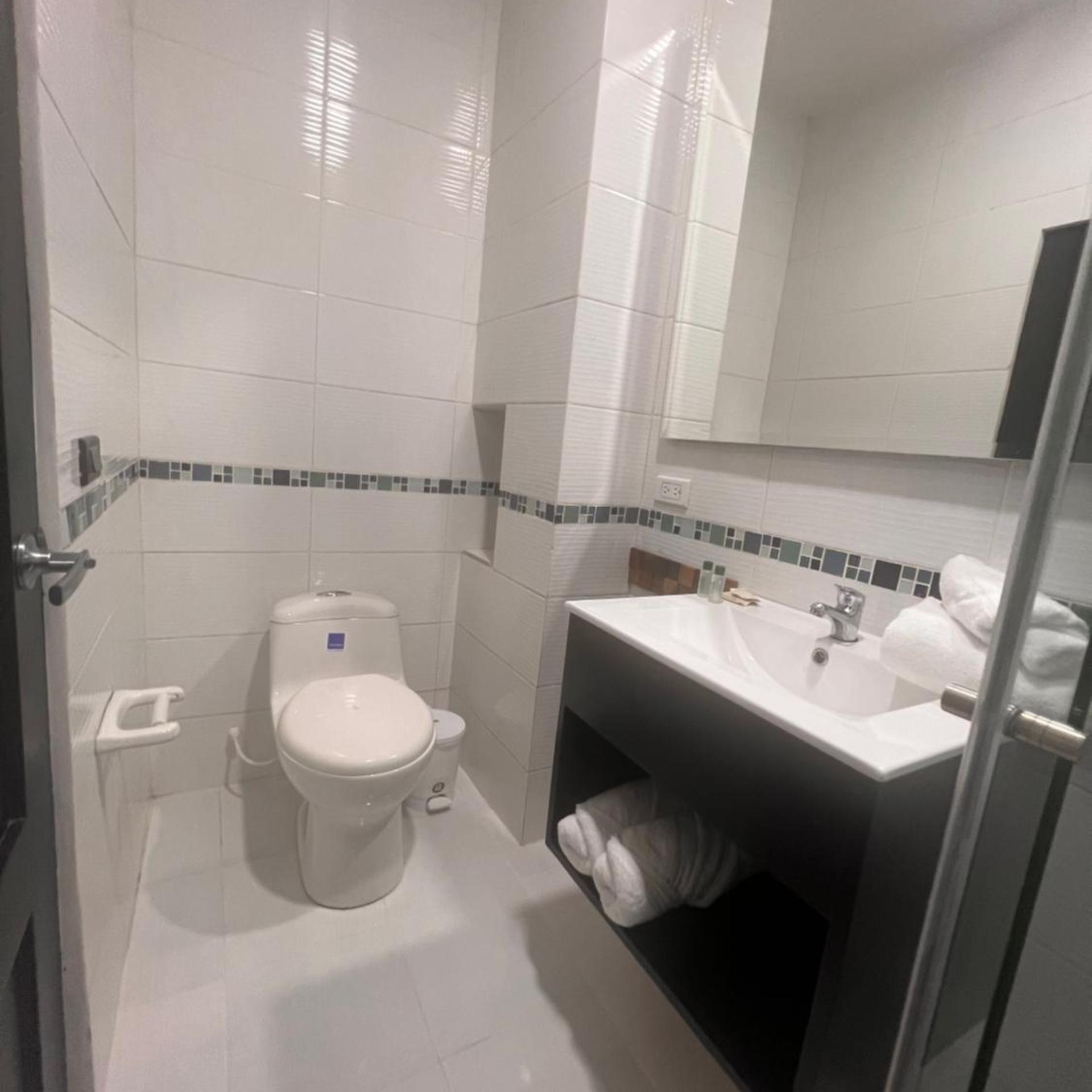Hotel Zuriel Boutique 43/46