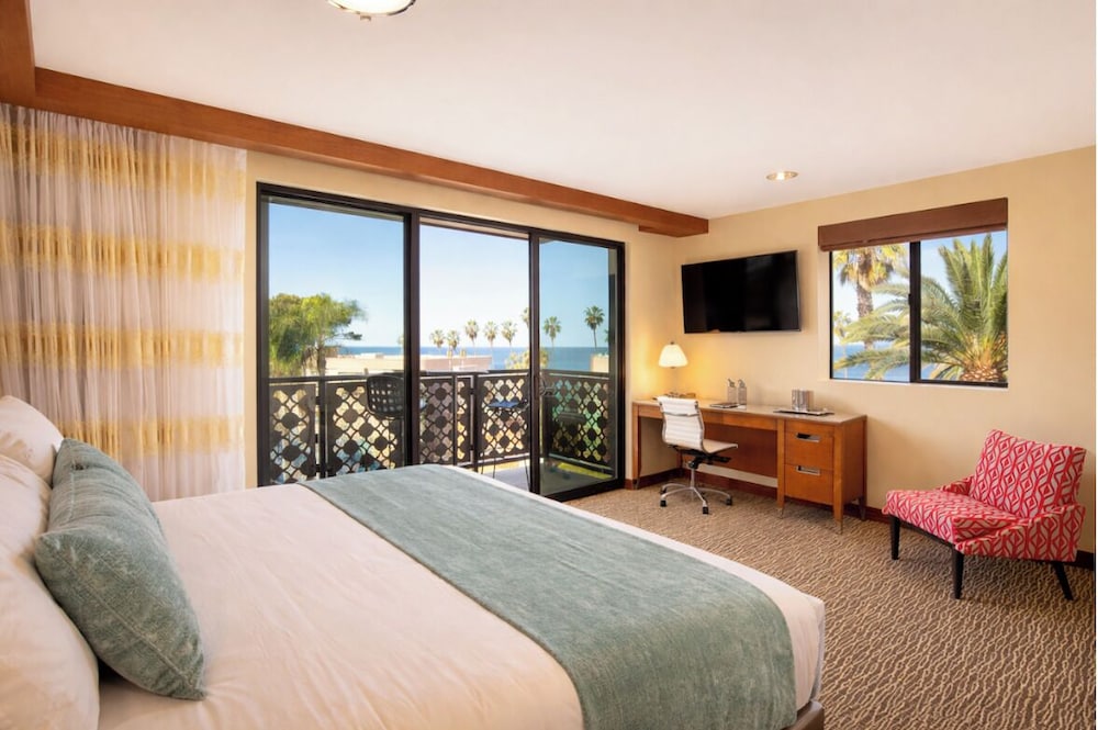 La Jolla Inn 21/68