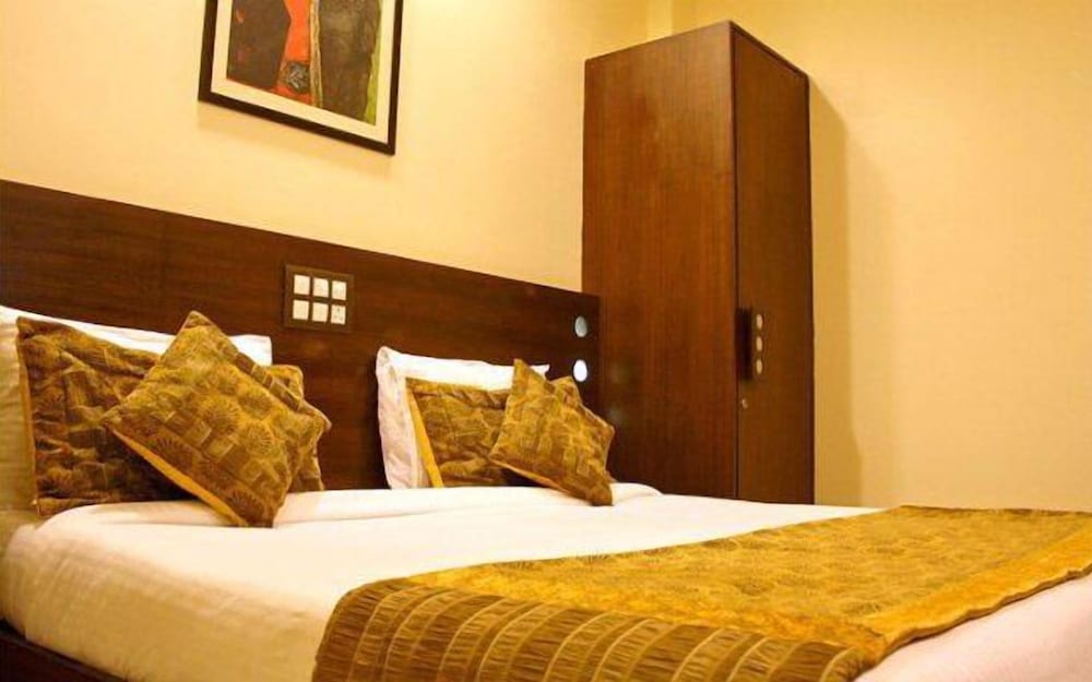 Hotel Amby Inn 21/50