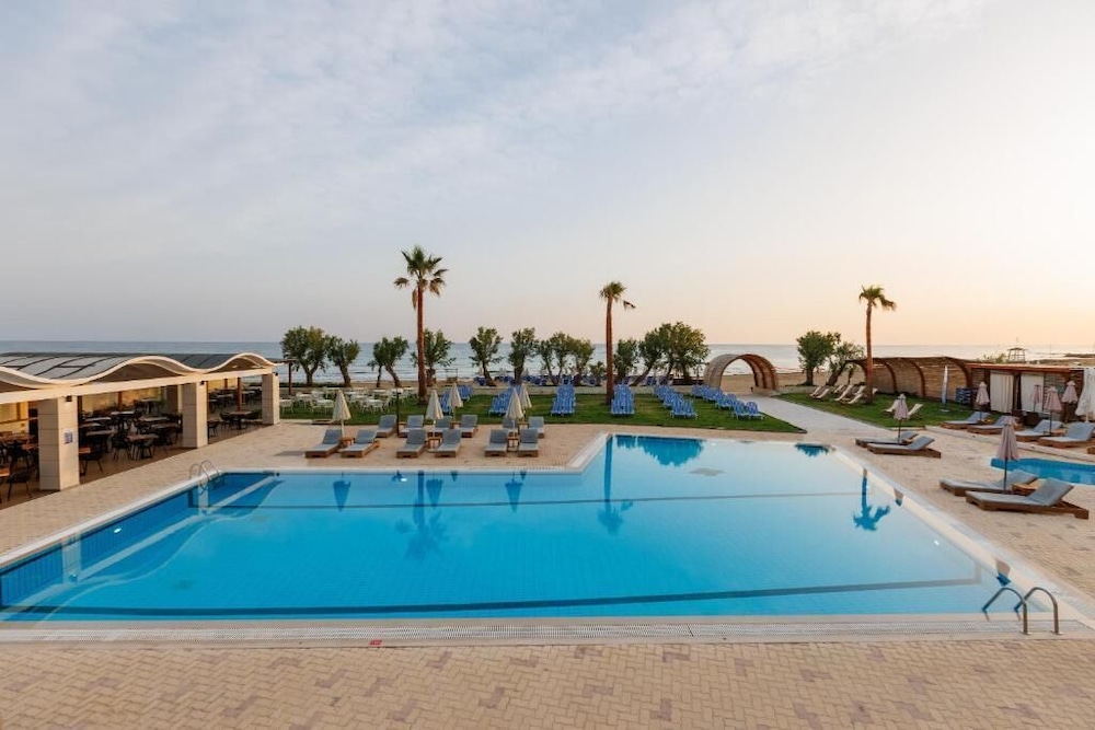 Malia Bay Beach Hotel And Bungalows 50/71