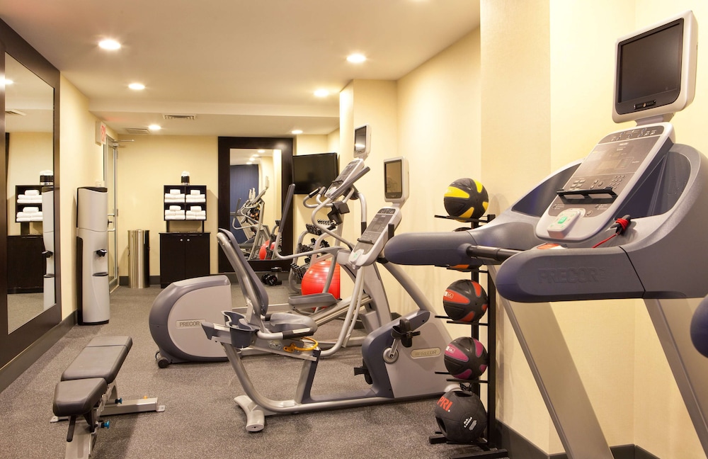 Hampton Inn Manhattan - 35th Street/Empire State Building 23/38
