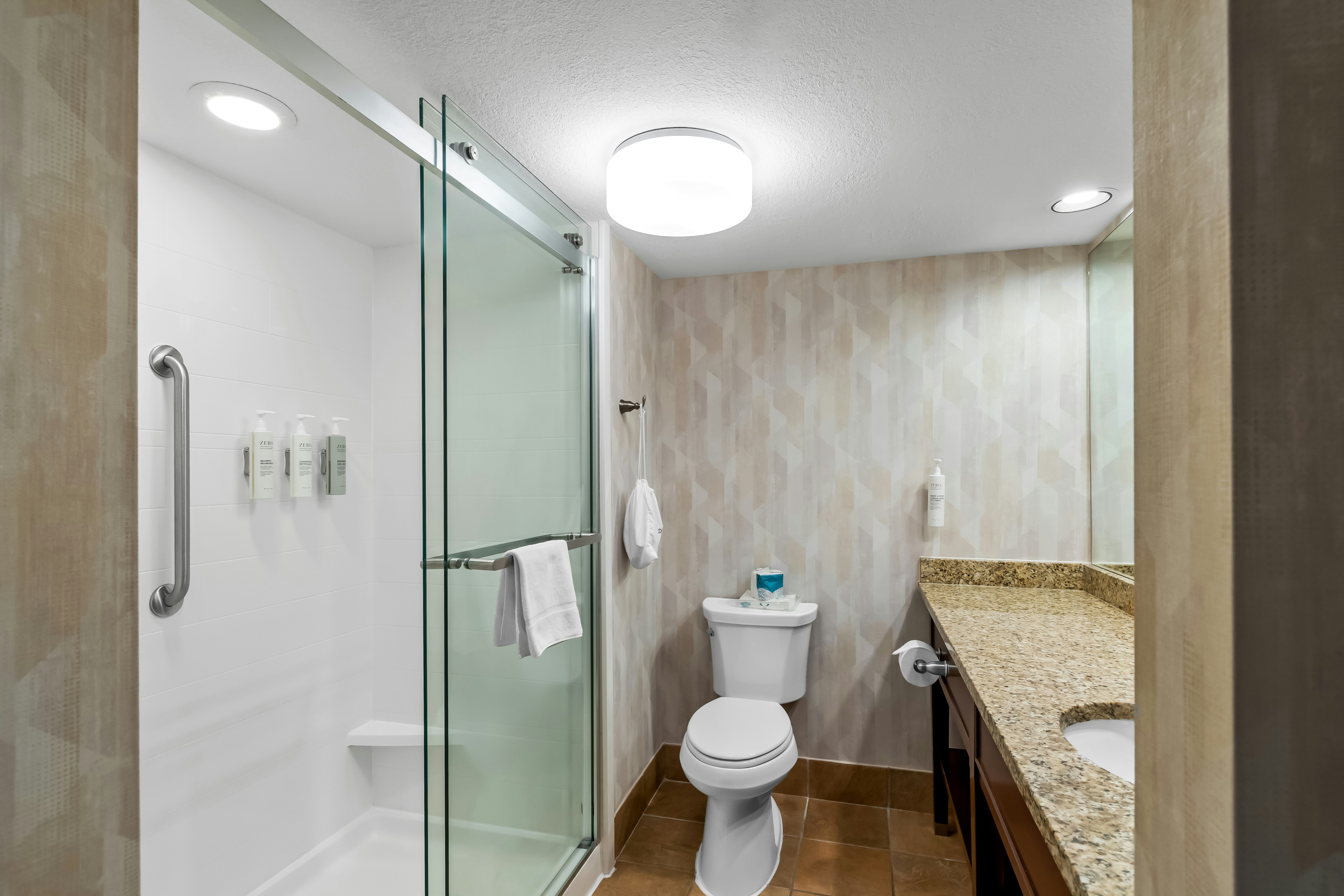 2 Rooms, Suite, King Bed, Hampton Inn Duluth Canal Park 5/7
