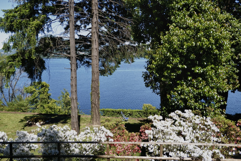 Relais Casali Della Cisterna 42/47