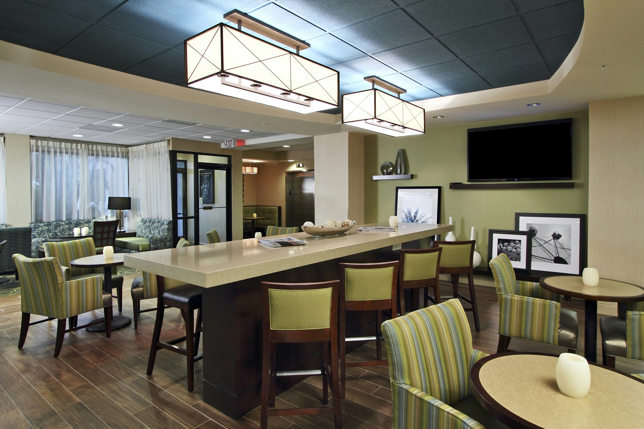 Hampton Inn Cocoa Beach/Cape Canaveral 25/41