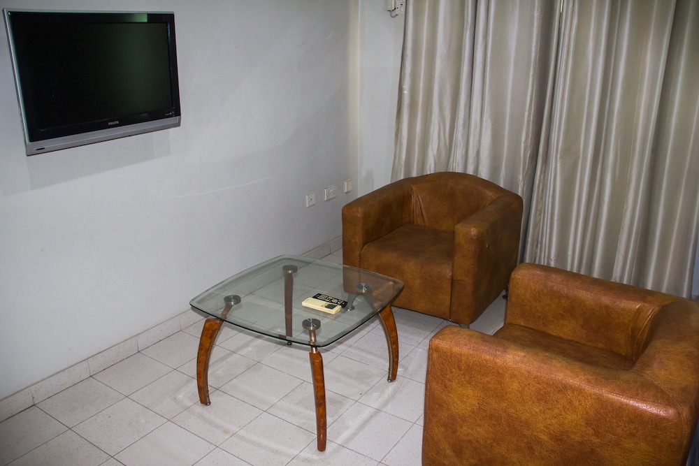 Lekki Heights 15/24