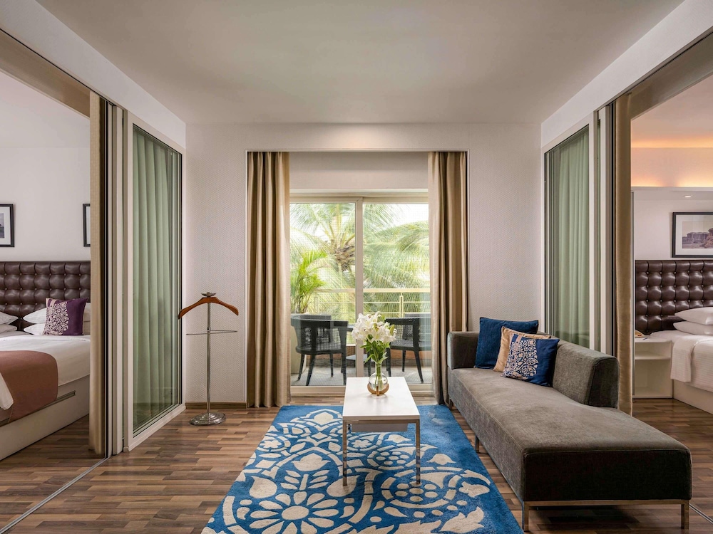 جناح بسريرين مزدوجين بشرفة بغرفتي نوم، Grand Mercure Bangalore An Accor Hotels Brand 7/10