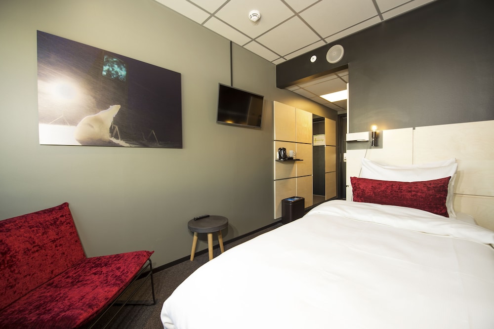 Svalbard Hotell | The Vault 13/30