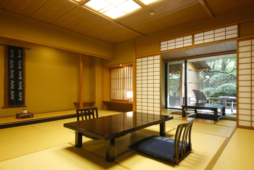 Tateshina Park Hotel (ex. Tateshina Ai) 45/69