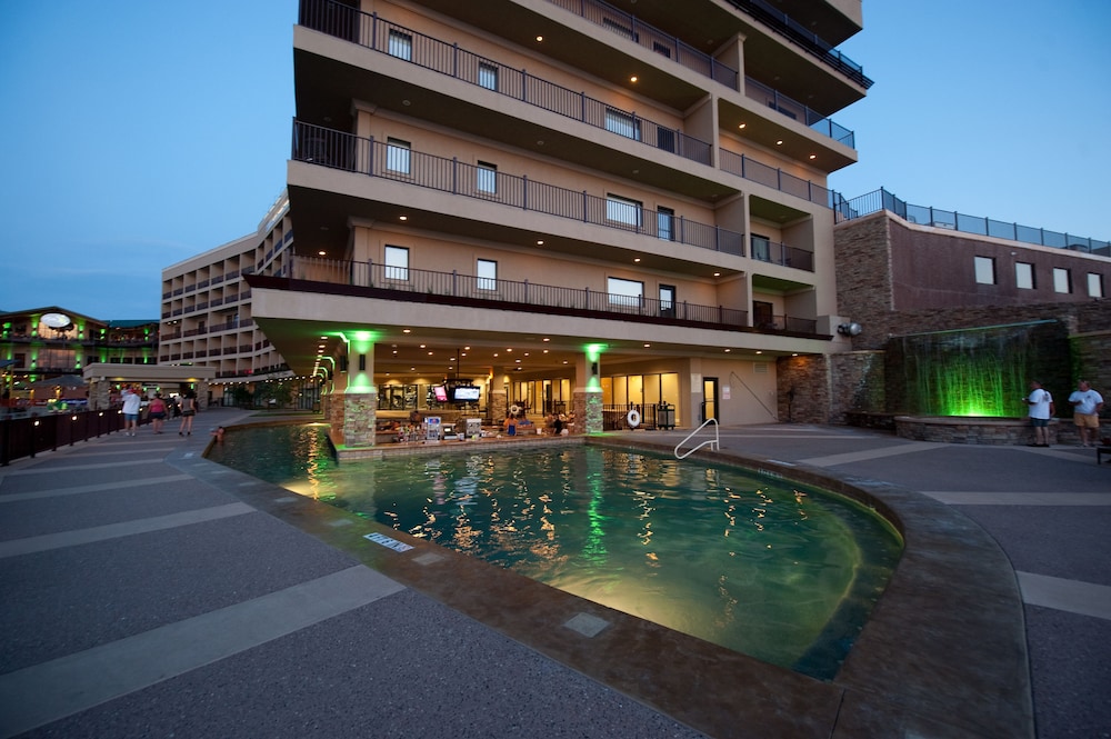 Camden On the Lake Resort Spa Yacht Club 1/68