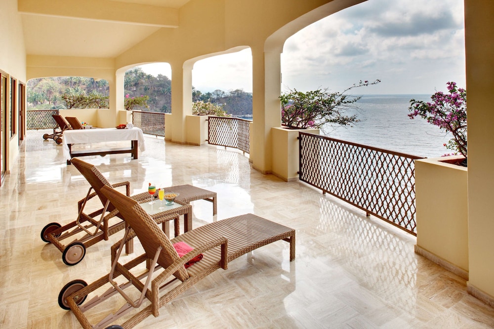 Barcelo Puerto Vallarta - All Inclusive 57/76