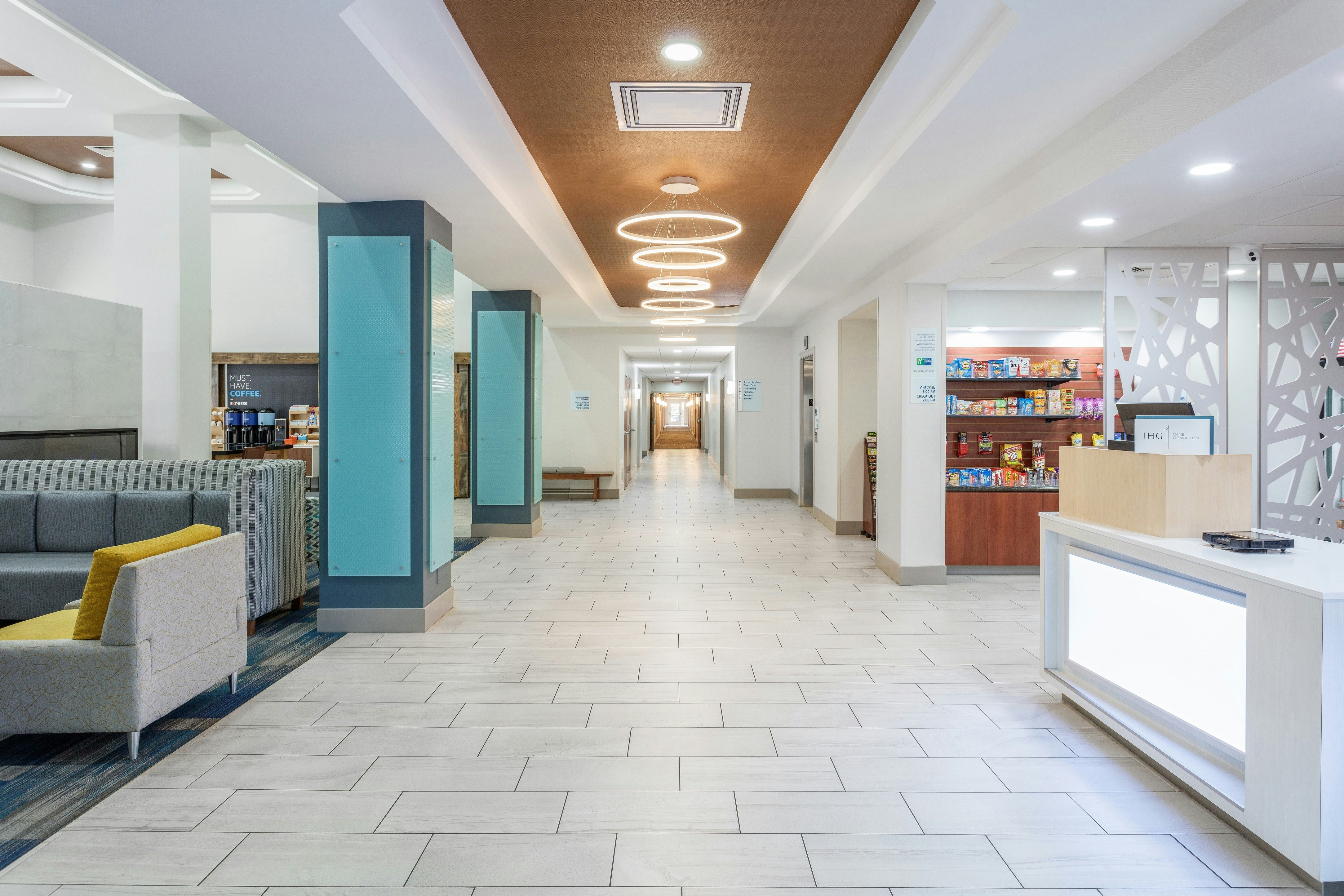 Holiday Inn Express Suites Williamsburg 10/56