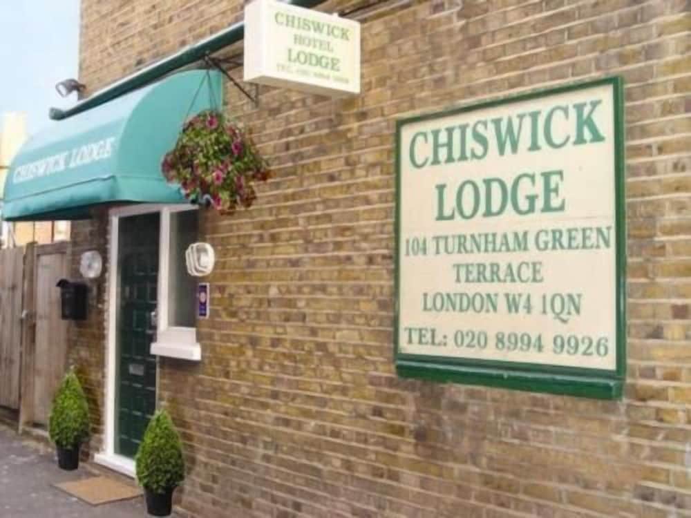 Chiswick Lodge 3/25