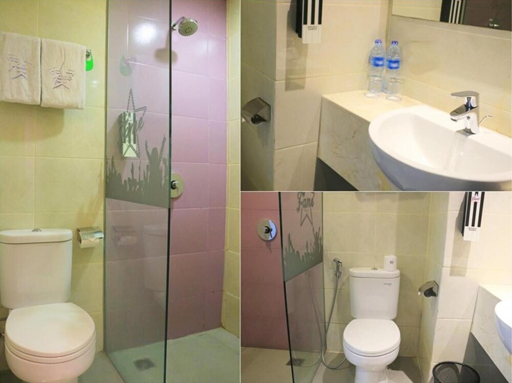 Fame Hotel Gading Serpong 18/51