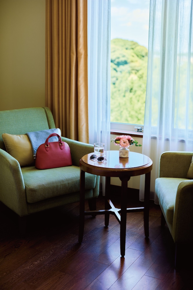 Grand Empire Hotel 30/49