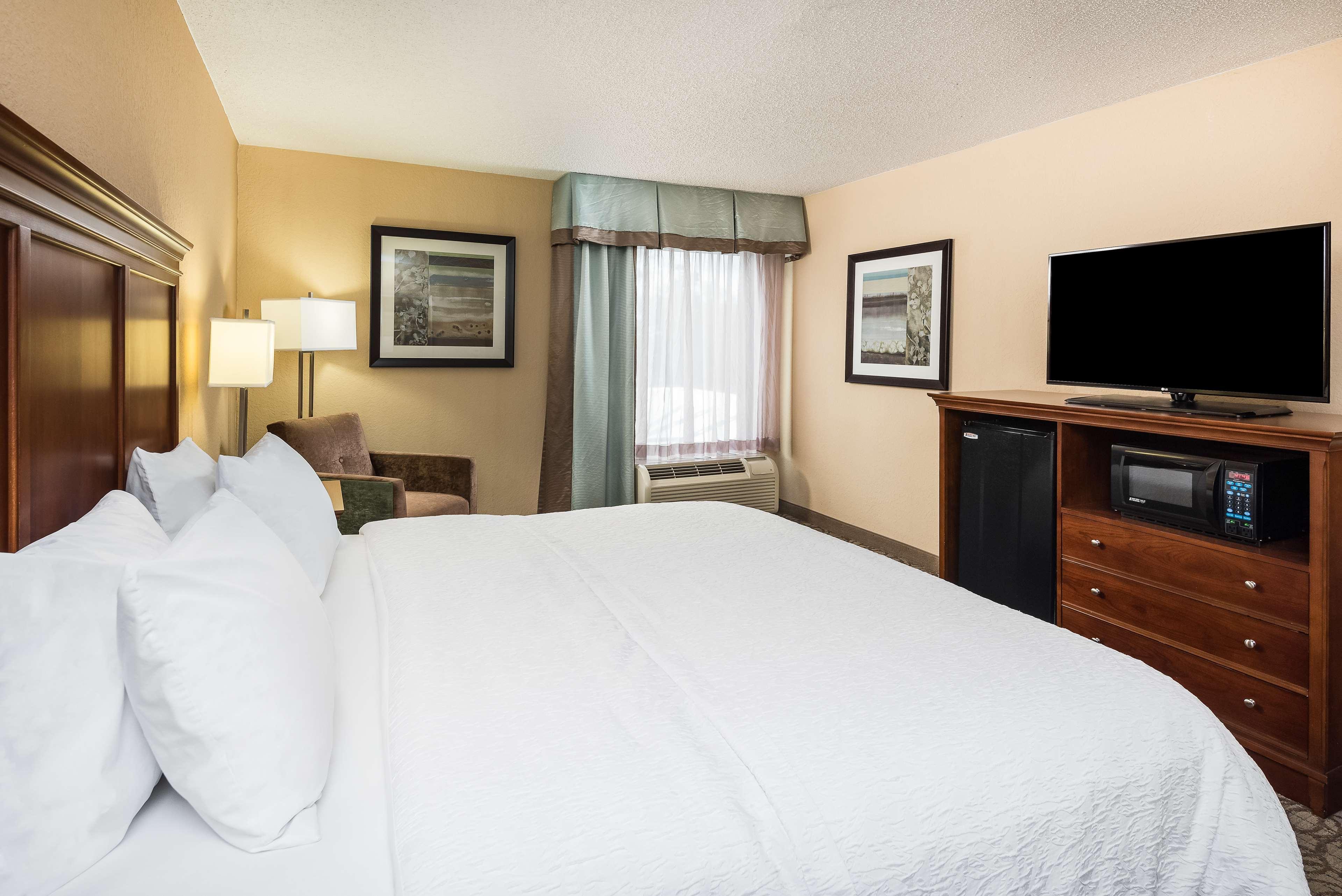 EXTERIOR, SUITE, KING BED, ACCESSIBLE