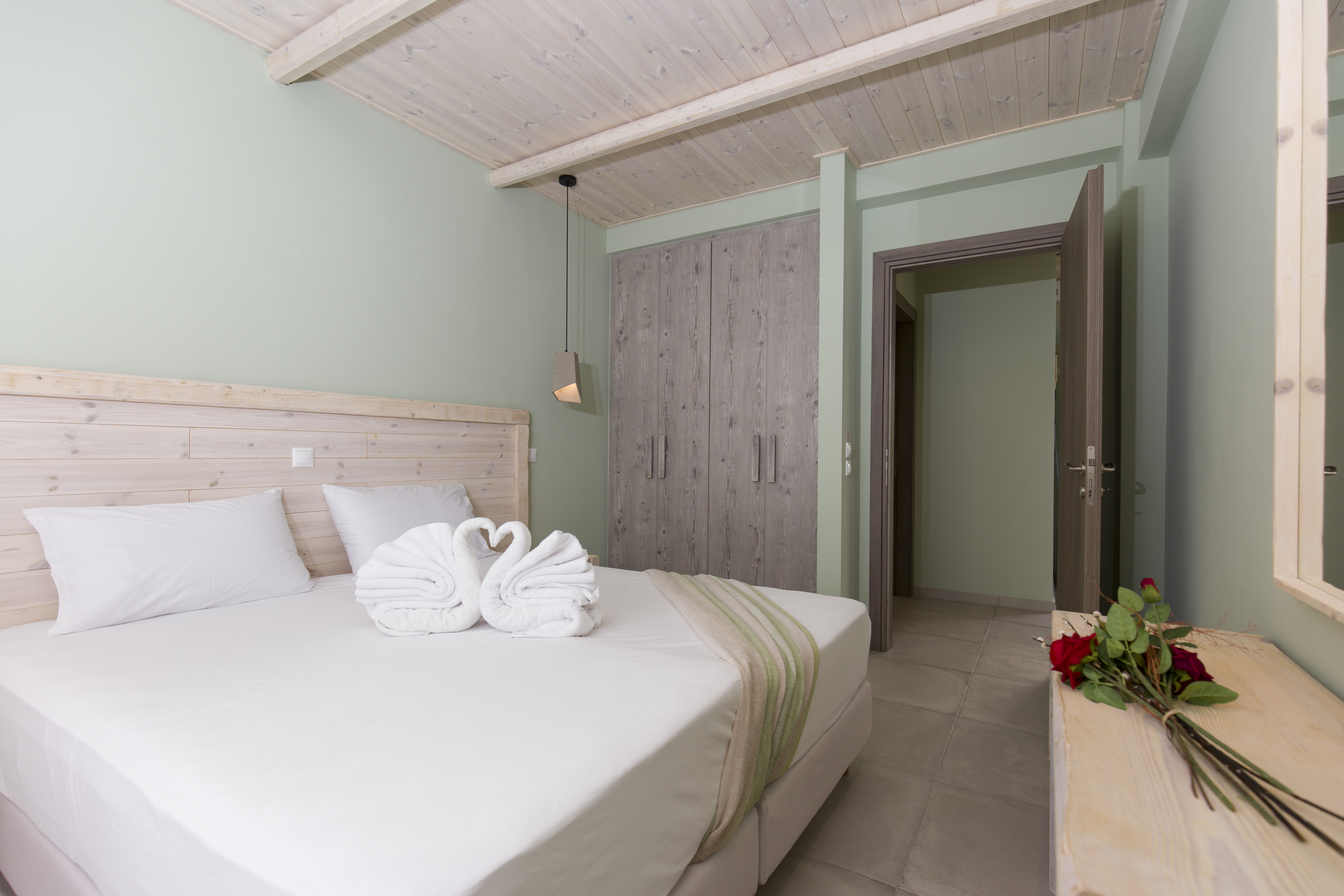 Anthemis Hotel Apartments 15/80