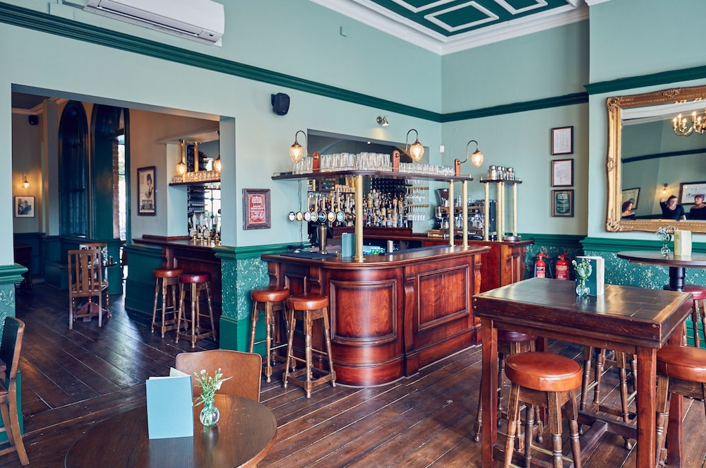 The Old Coffee Tavern 16/21
