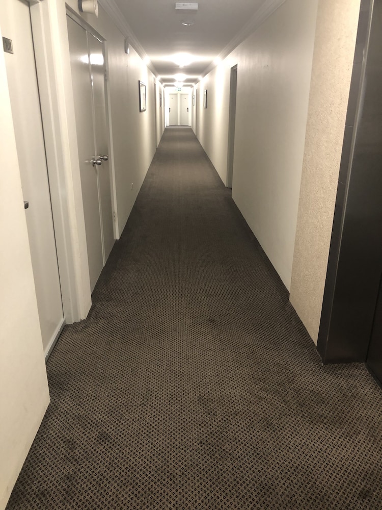Wollongong Serviced Apartments 12/27