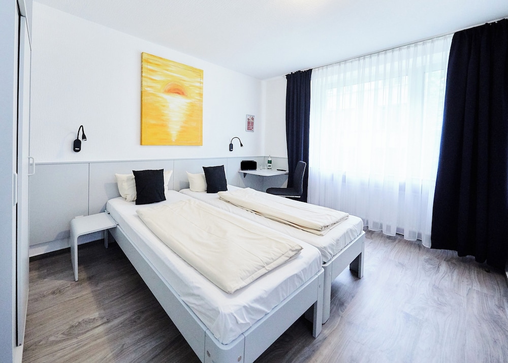 Hotel Alt Deutz City-Messe-Arena 10/50