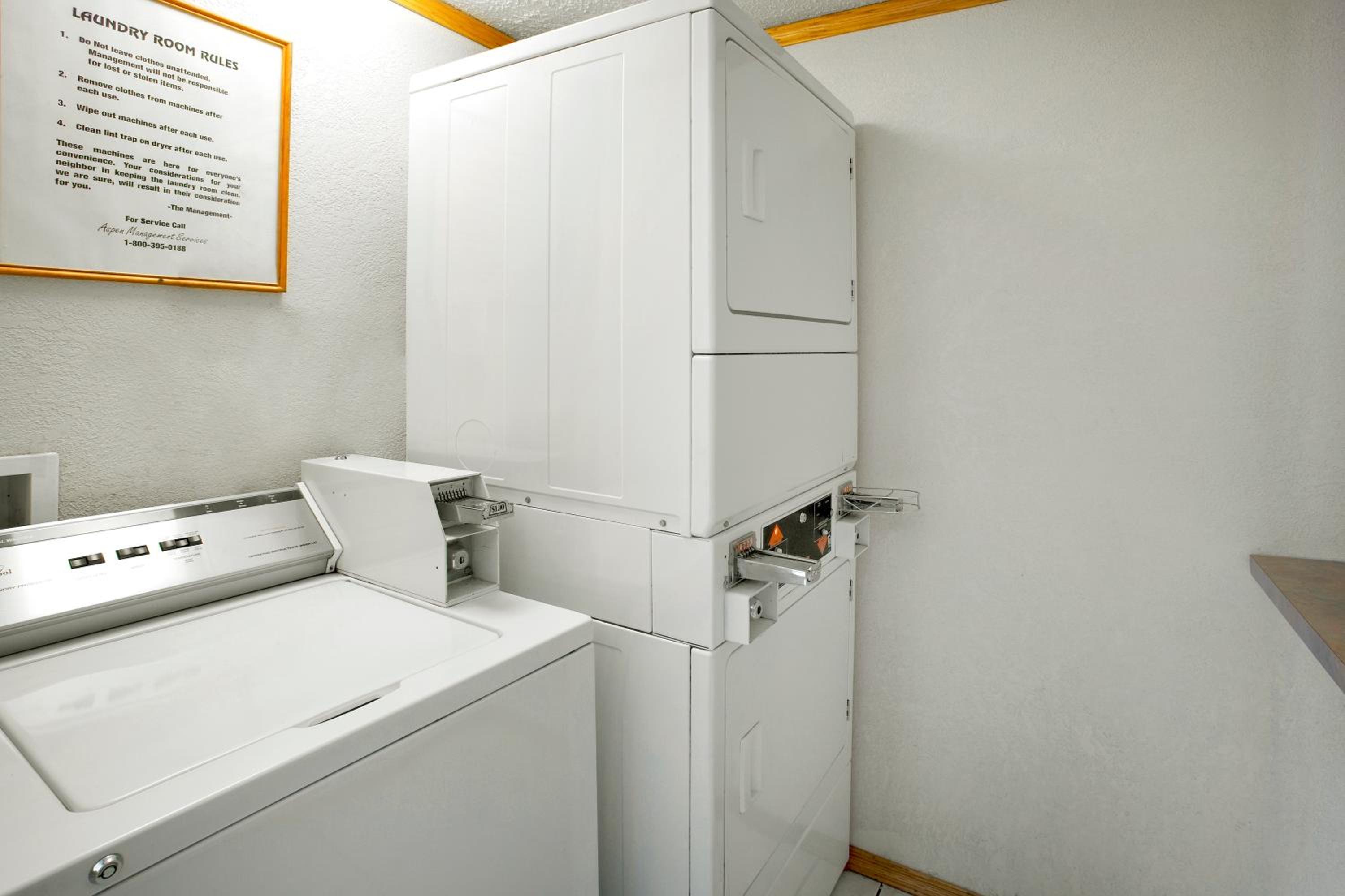 Americas Best Value Inn Merrillville 22/22