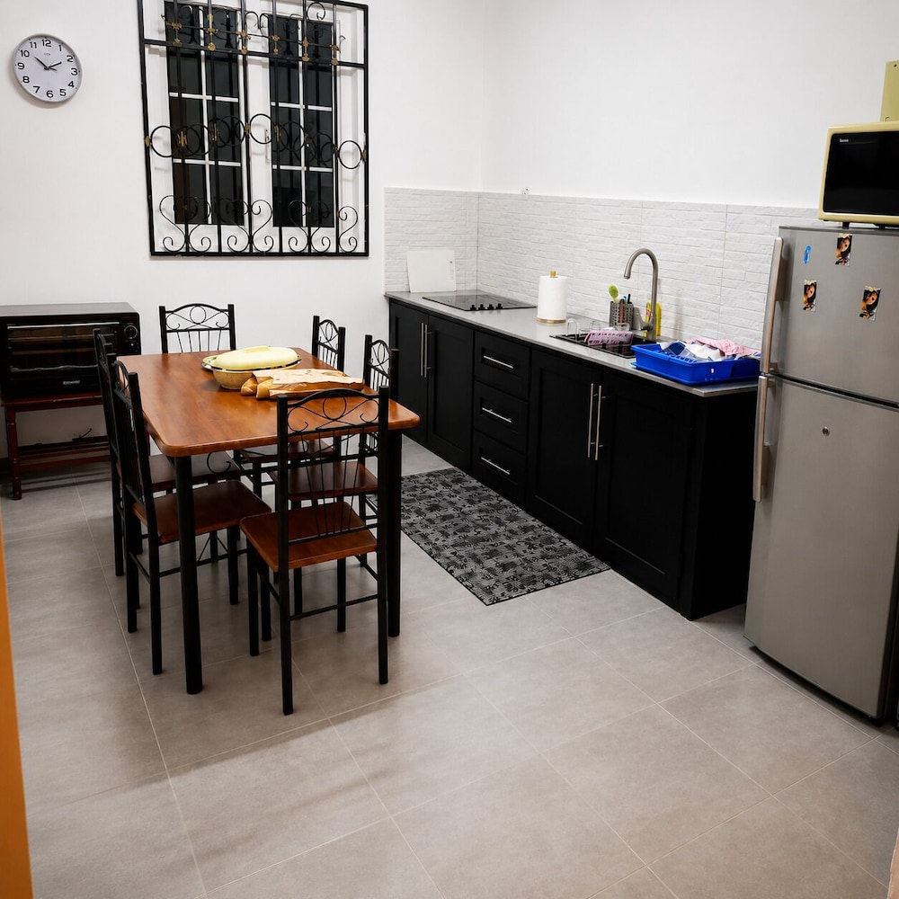 Sunset Beach Apartment 13/21
