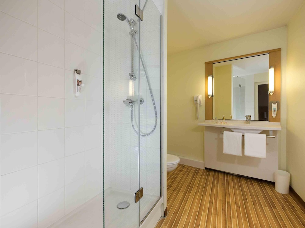 Ibis Lille Lomme Centre 48/50