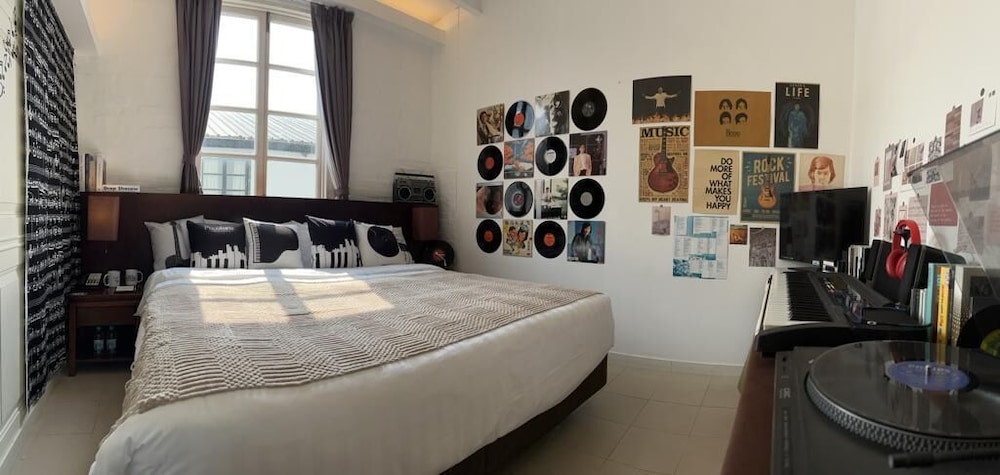 Heritage Lodge 32/45