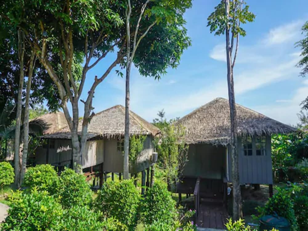 Hip Seaview Resort At Phi Phi 42/50