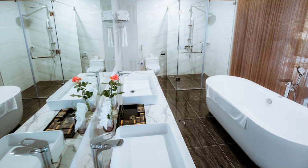 Menrva Hotel Hai Phong 19/20