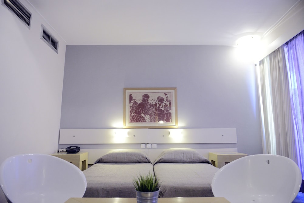 Dorian Inn, Sure Hotel Collection by Best Western 27/45