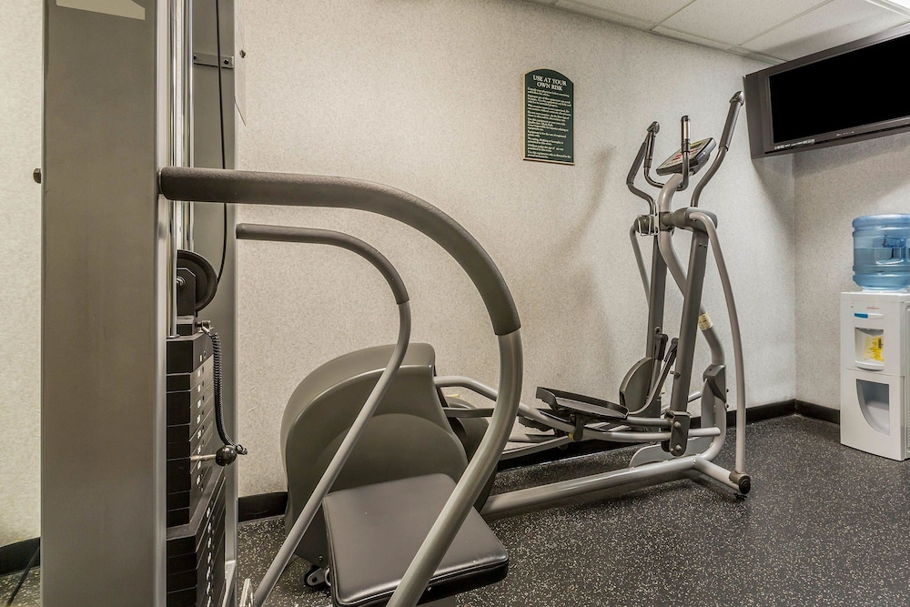Quality Inn Hyde Park Poughkeepsie North 19/40