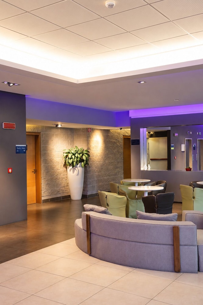 Bes Hotel Bergamo West 12/65