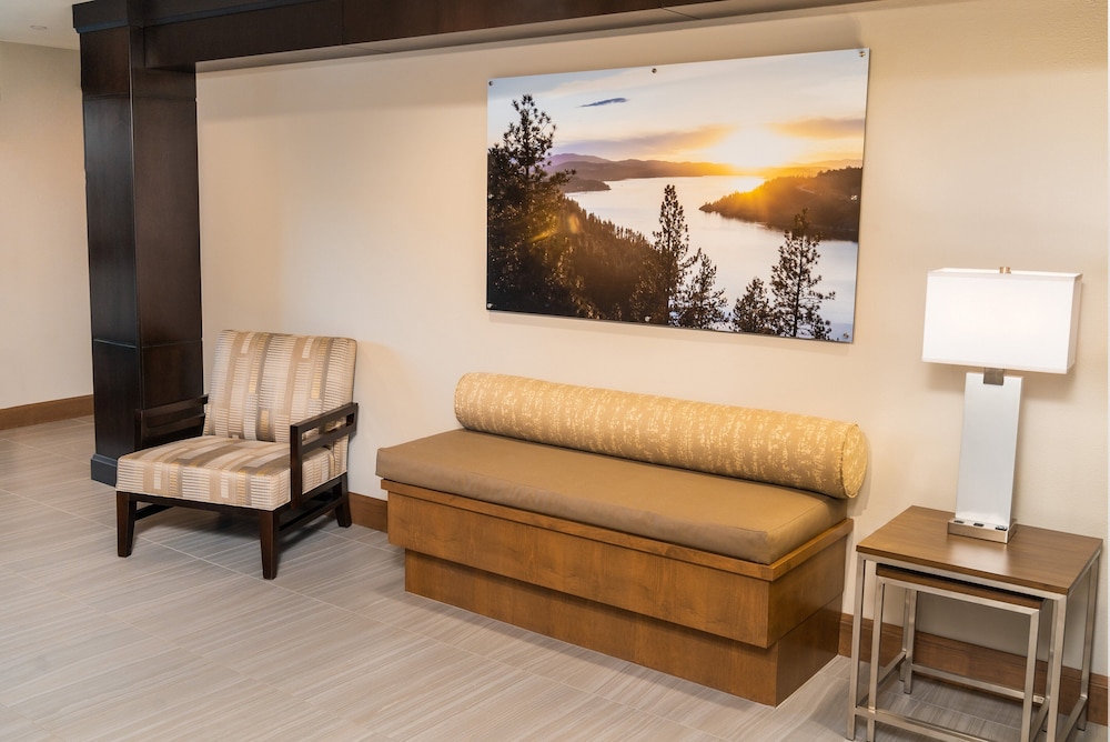 Staybridge Suites Coeur D Alene 32/44