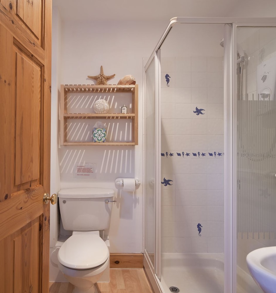 Shegarton Farm Cottages 42/47