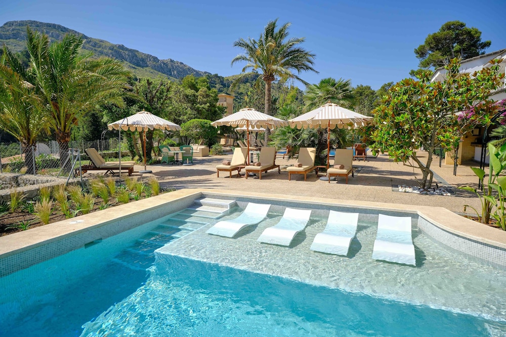 La Moraleja The Quiet Hotel - Adults Only 68/72