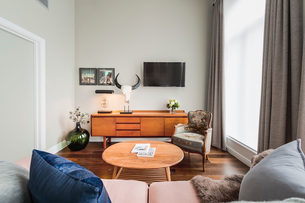 The Knaresborough by Aura Collection 30/50
