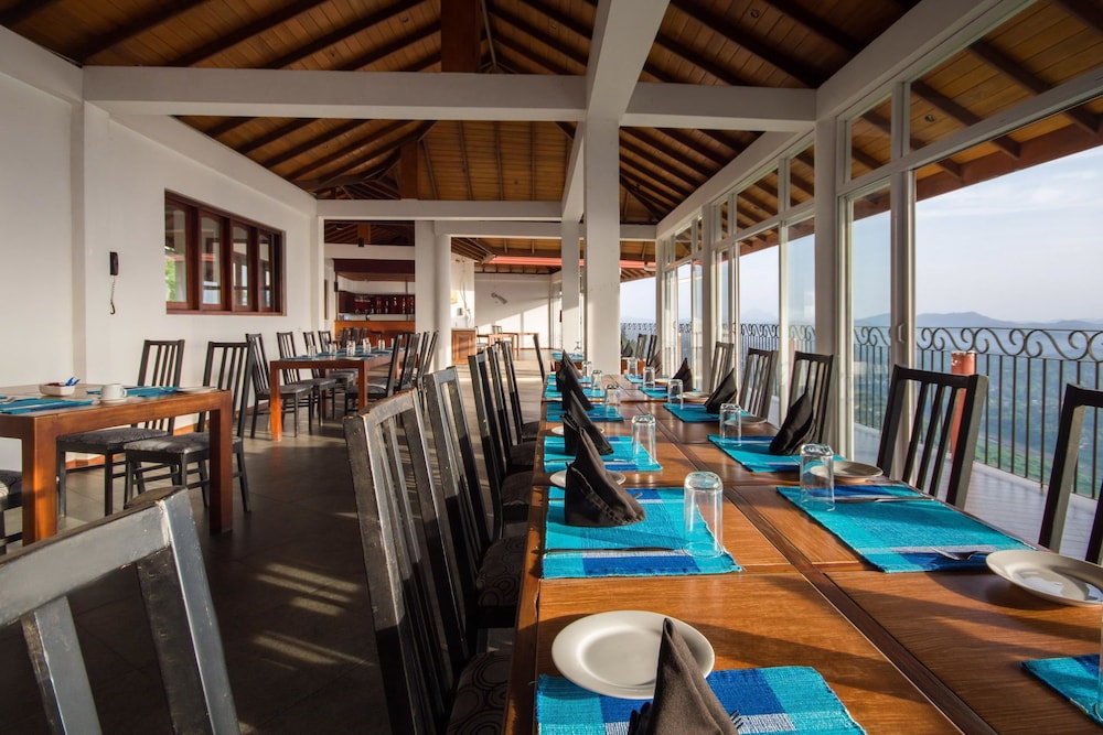 Ceyloni Panorama Resort 50/59