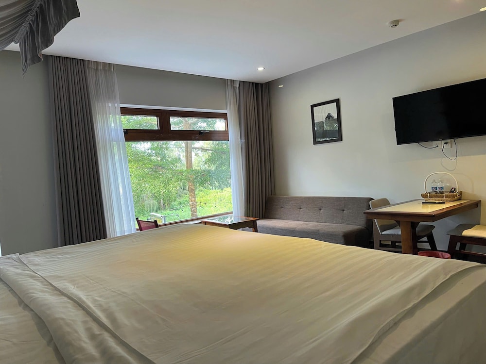 The Blossom Hoi An Ocean Front Hotel & Spa 17/50