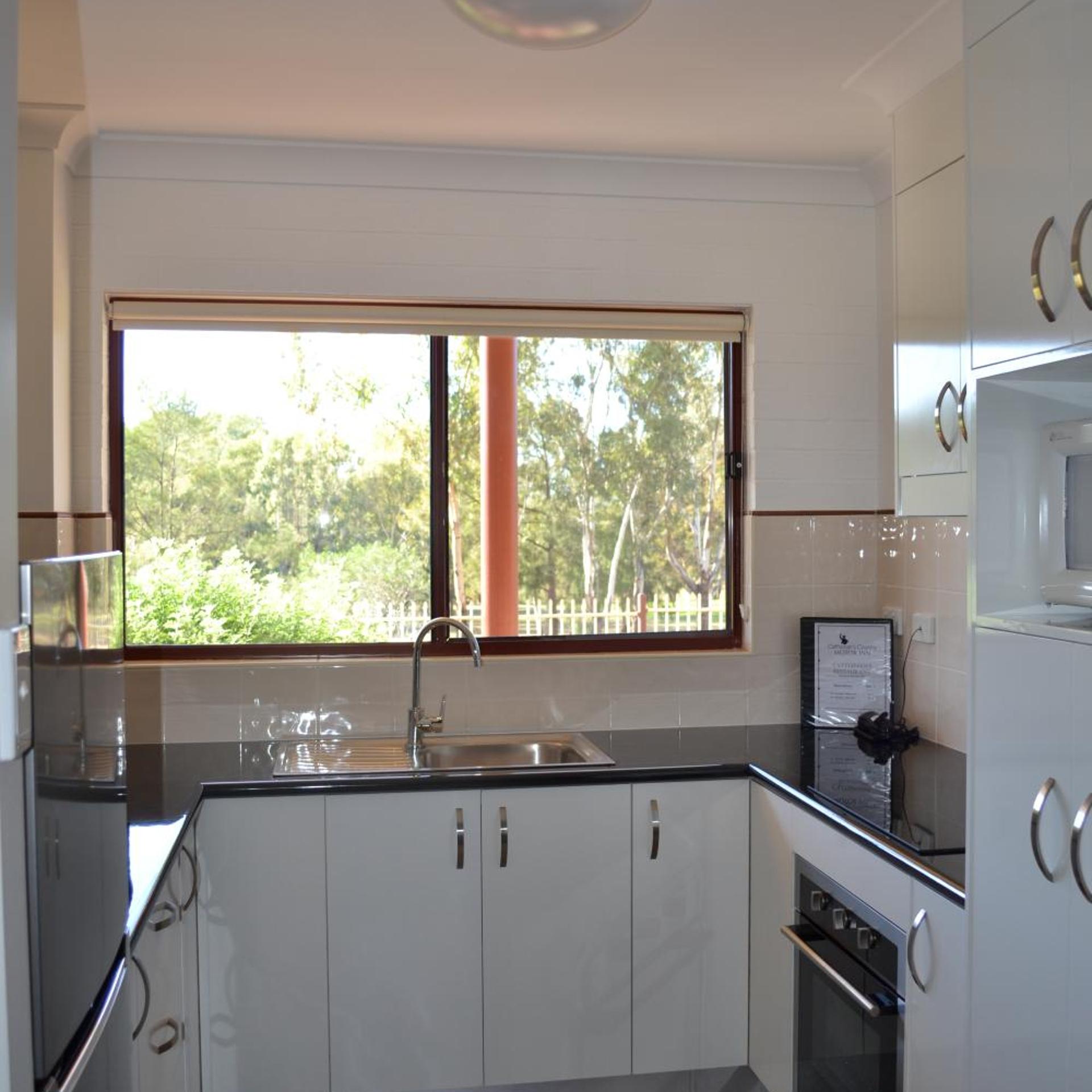 Spa, Apartment، Cattlemans Country Motor Inn & Serviced Apartments 5/5