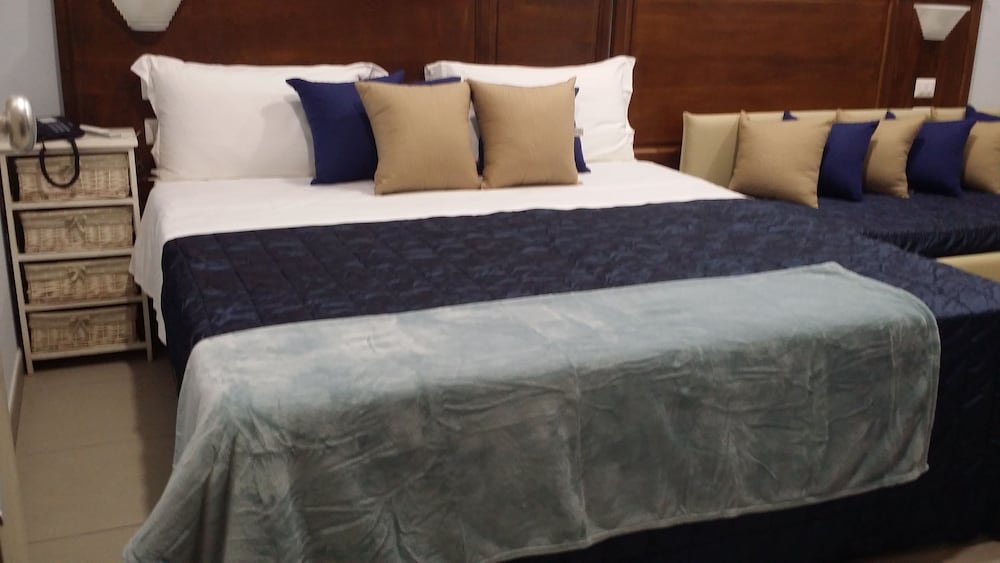 Hotel Giulio Cesare 29/43